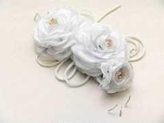 CA 053 - ACESSÓRIOS - Flor em tecido - flores de tecido para cabelo ou roupa - noiva por Modè Flores