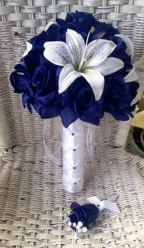 Blue Roses & White Tiger Lily Silk Bridal. This is so gorgeous!: 
